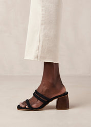 Penelope Heel