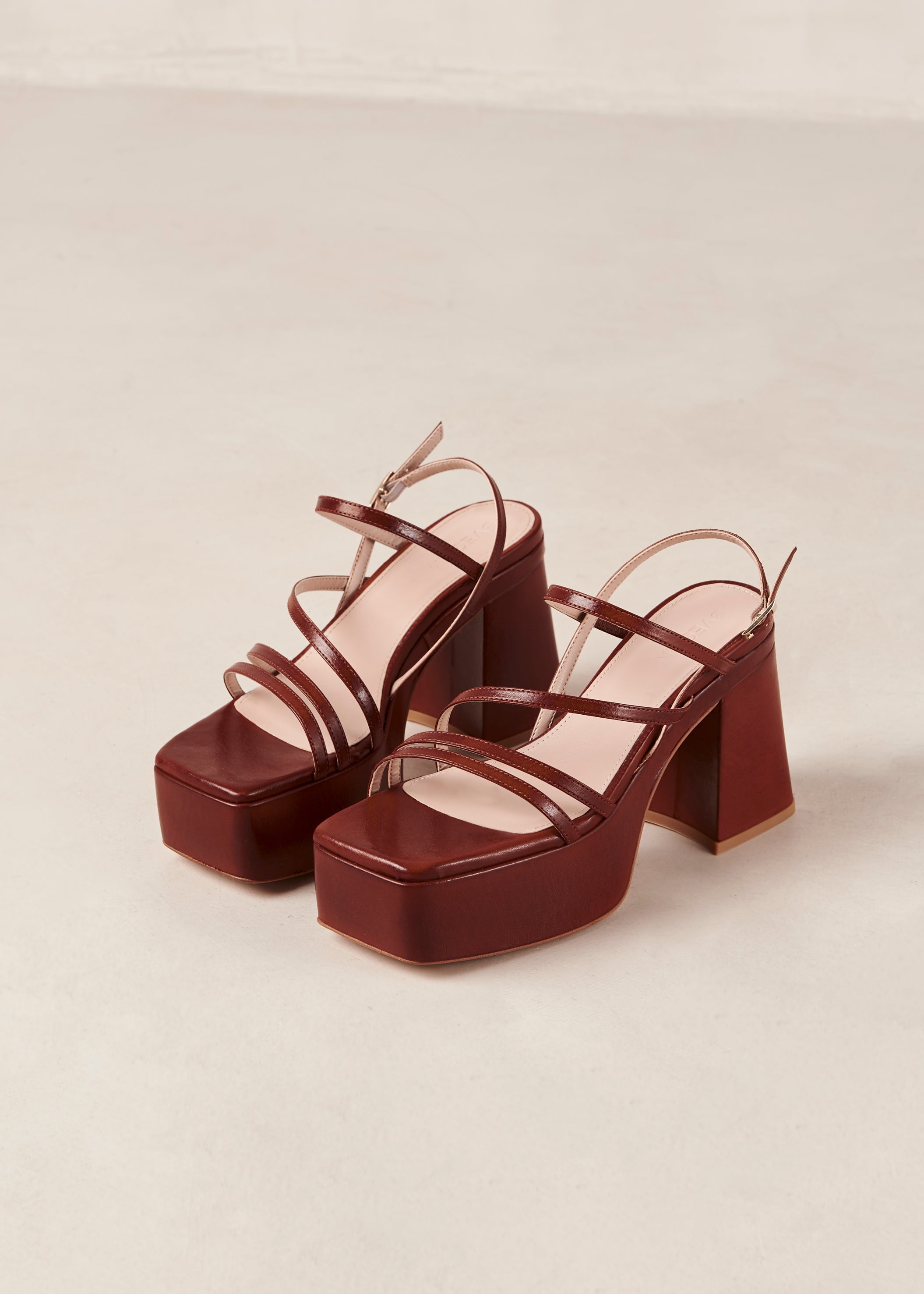 Penny Heel