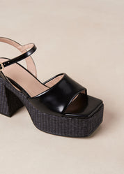 Janelle Heel