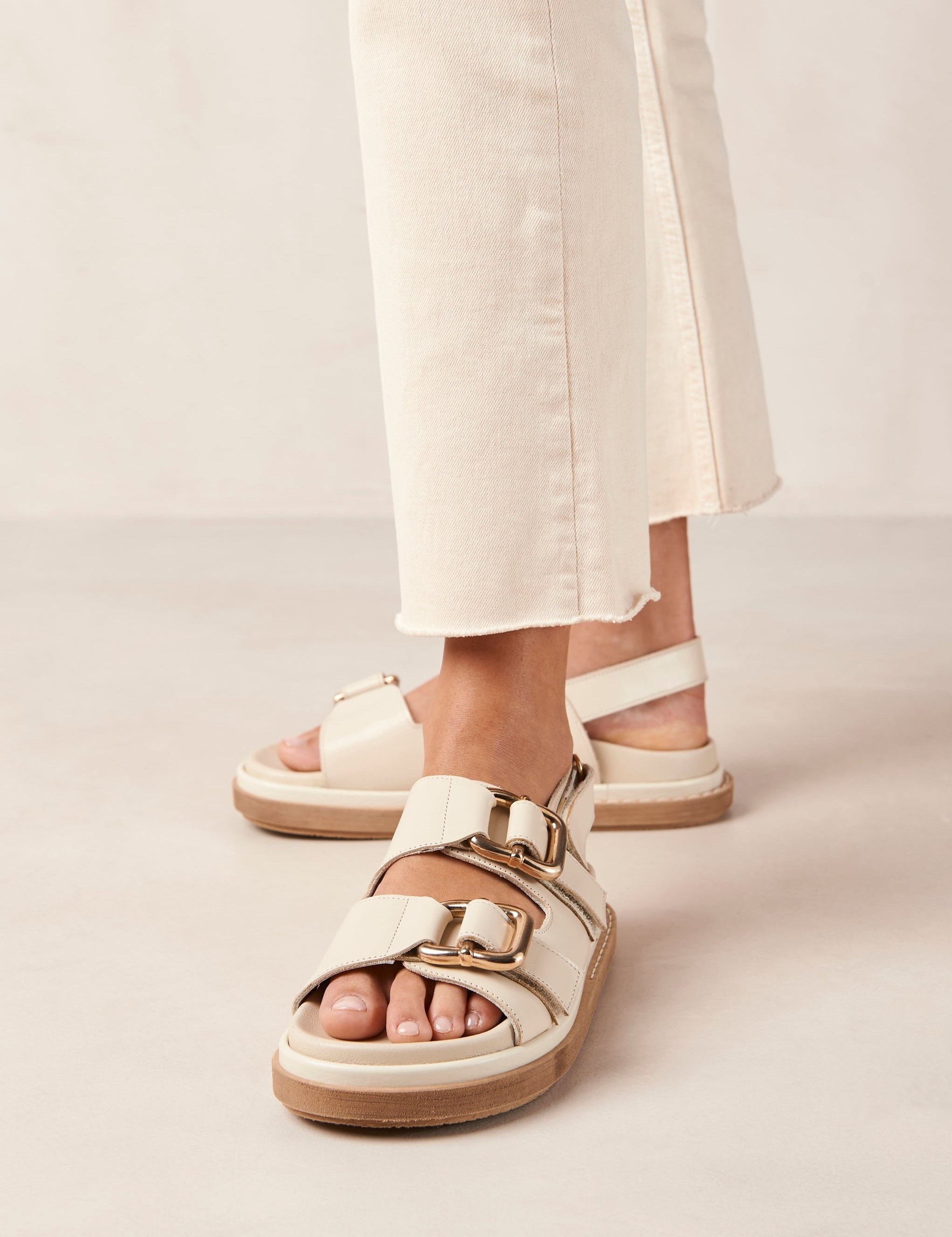 Hari Sandal