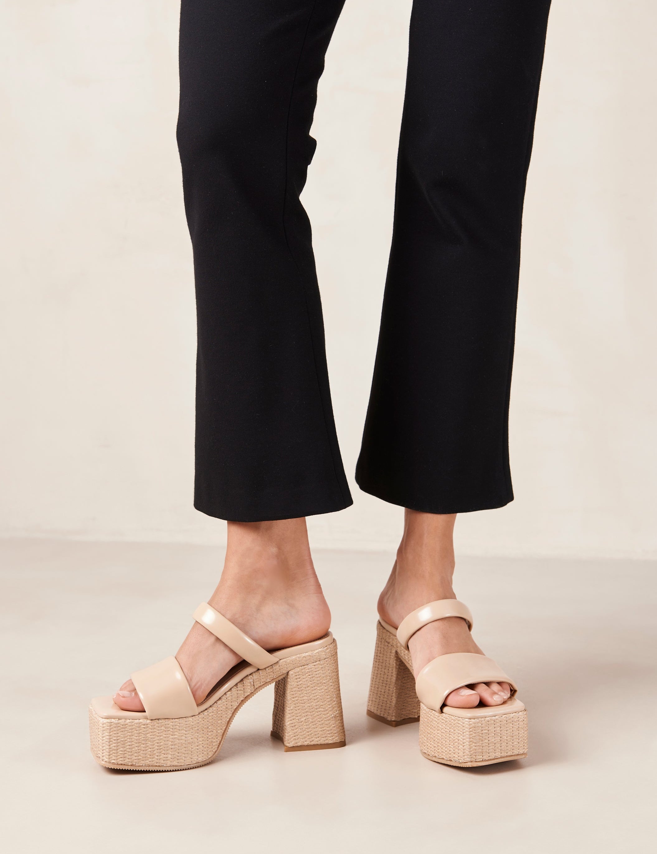 Vicki Heel