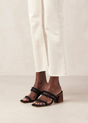 Penelope Heel