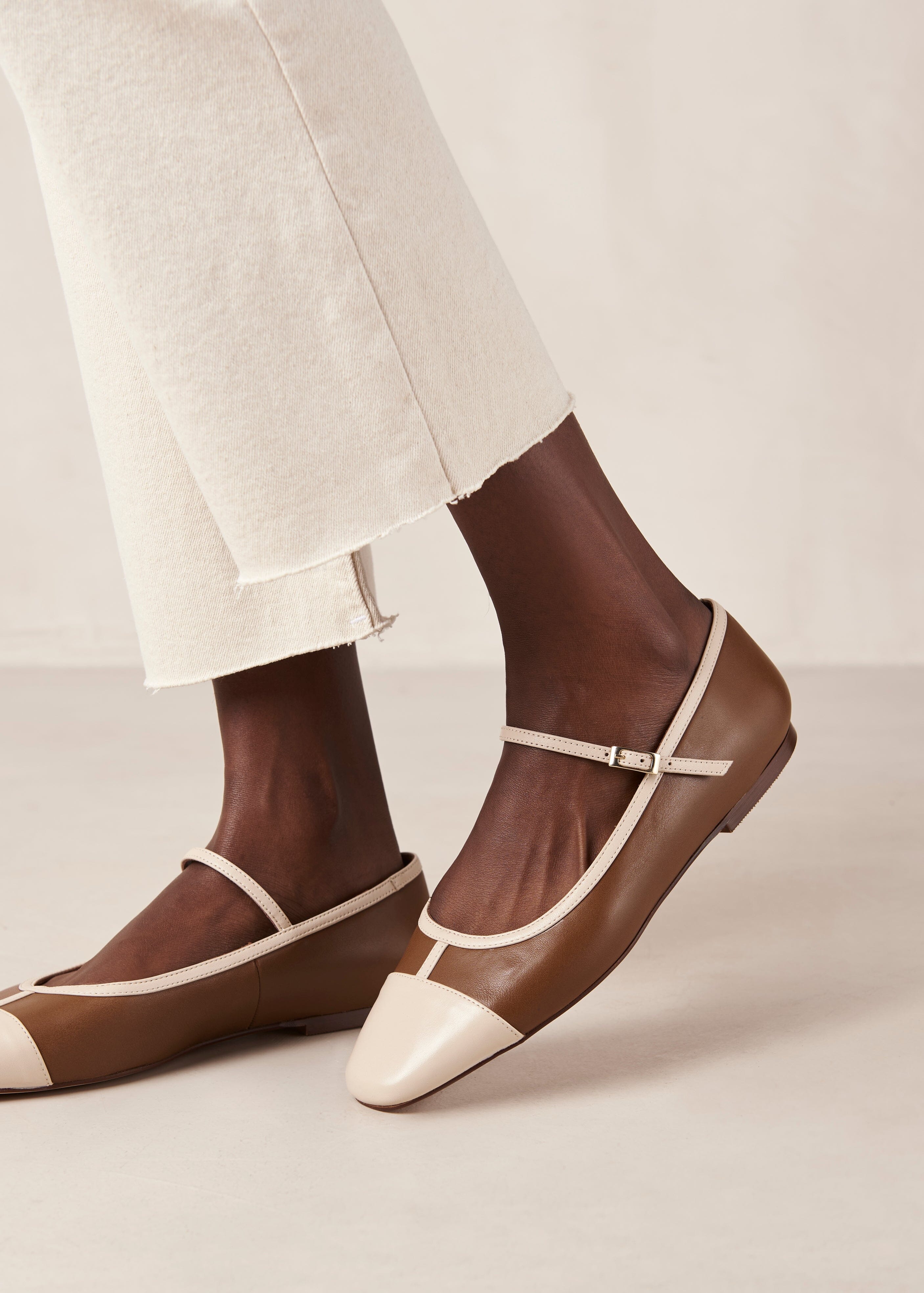 Aida Flat