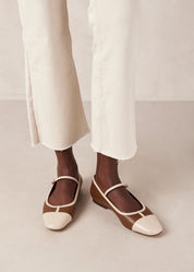 Aida Flat