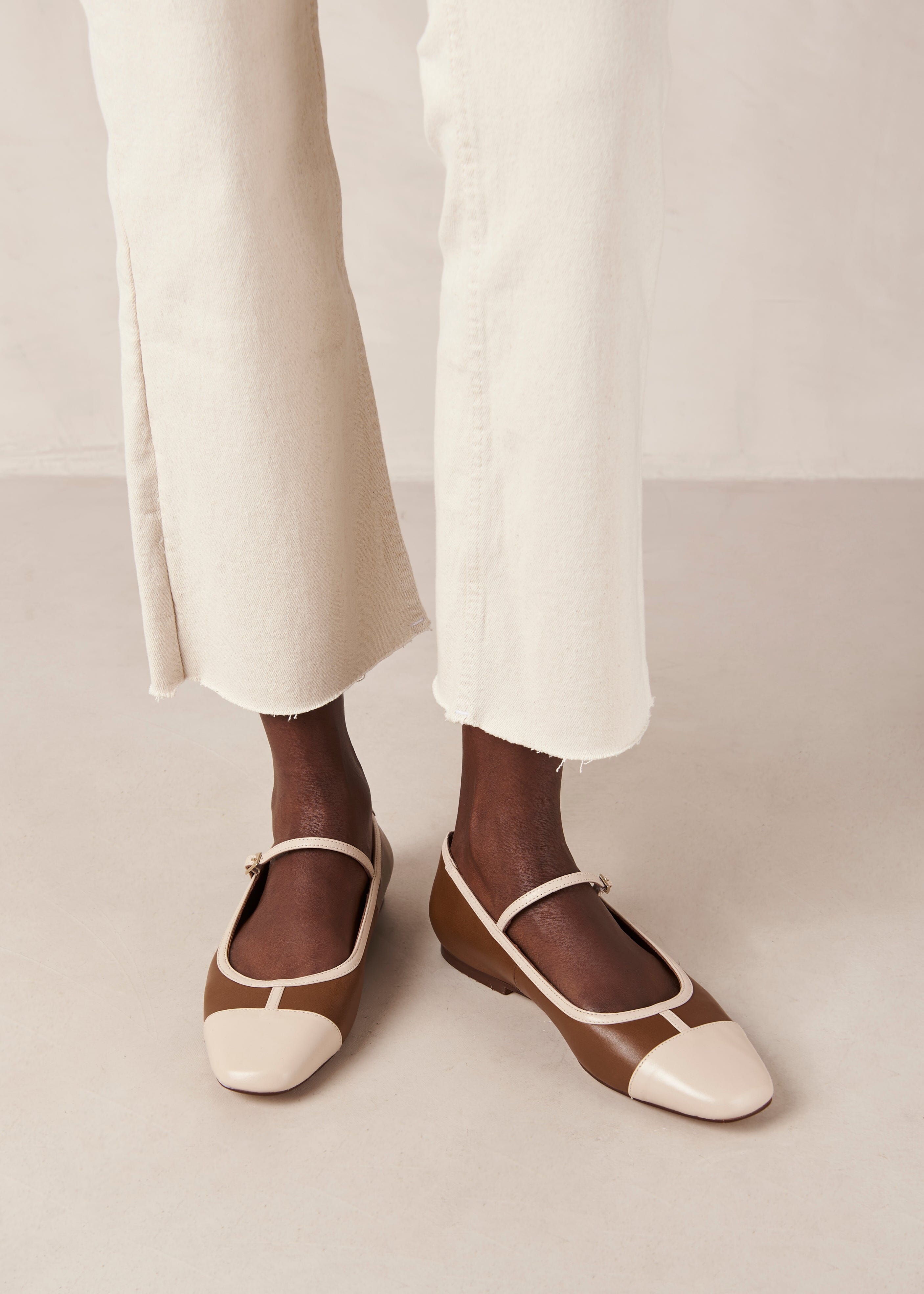 Aida Flat