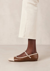 Aida Flat