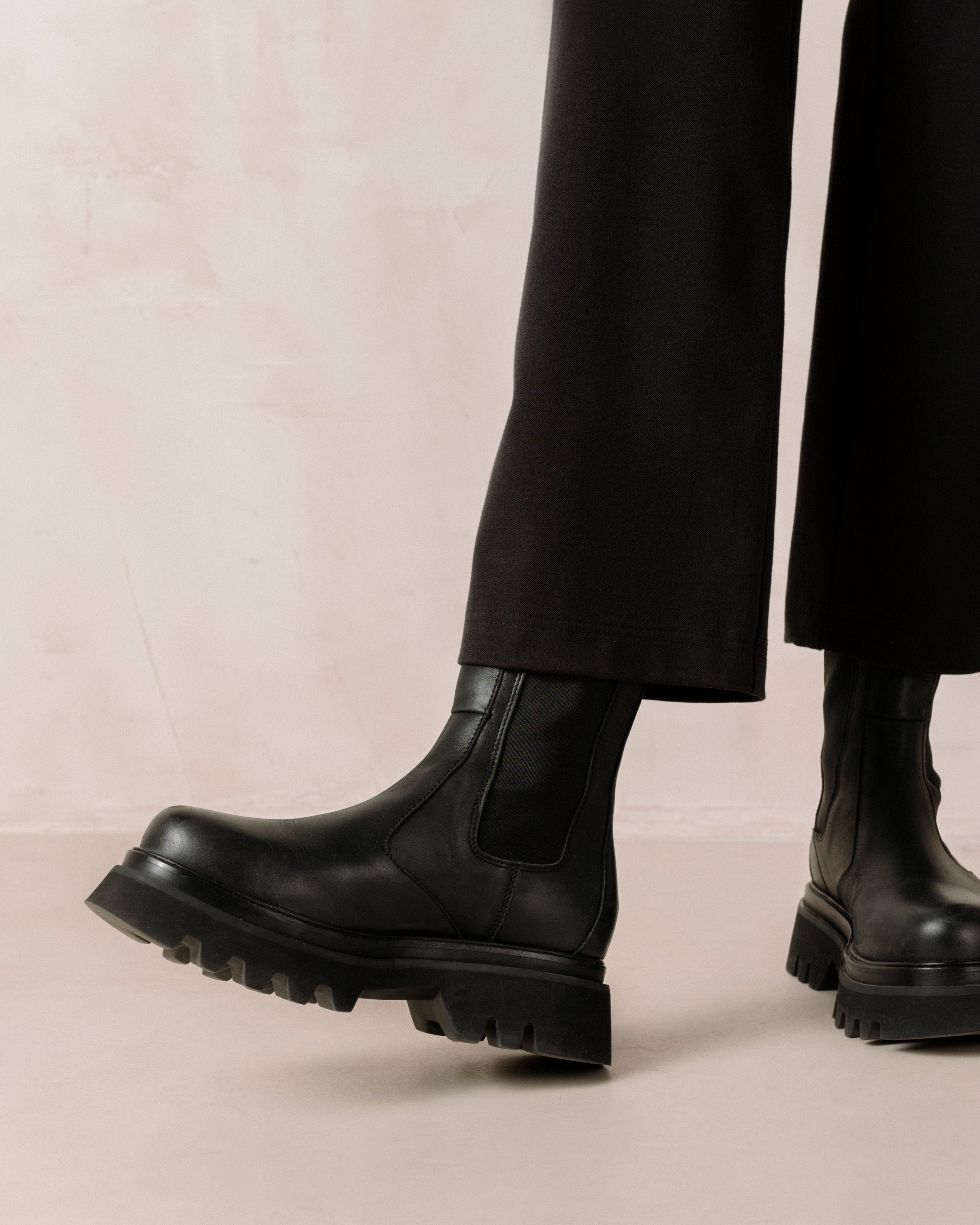 Rive Boots