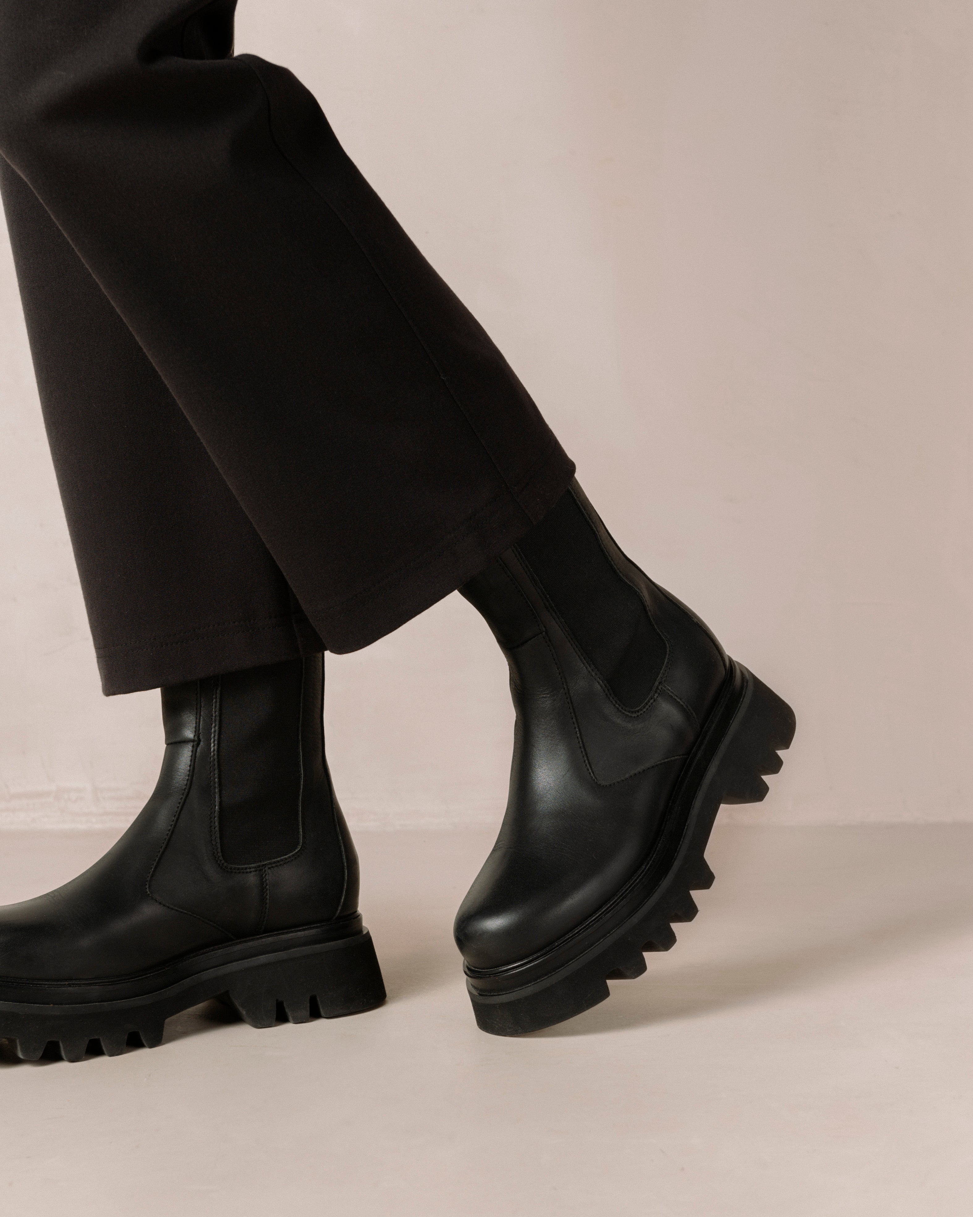 Rive Boots
