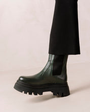 Rive Boots