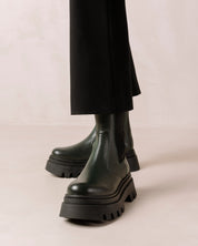 Rive Boots