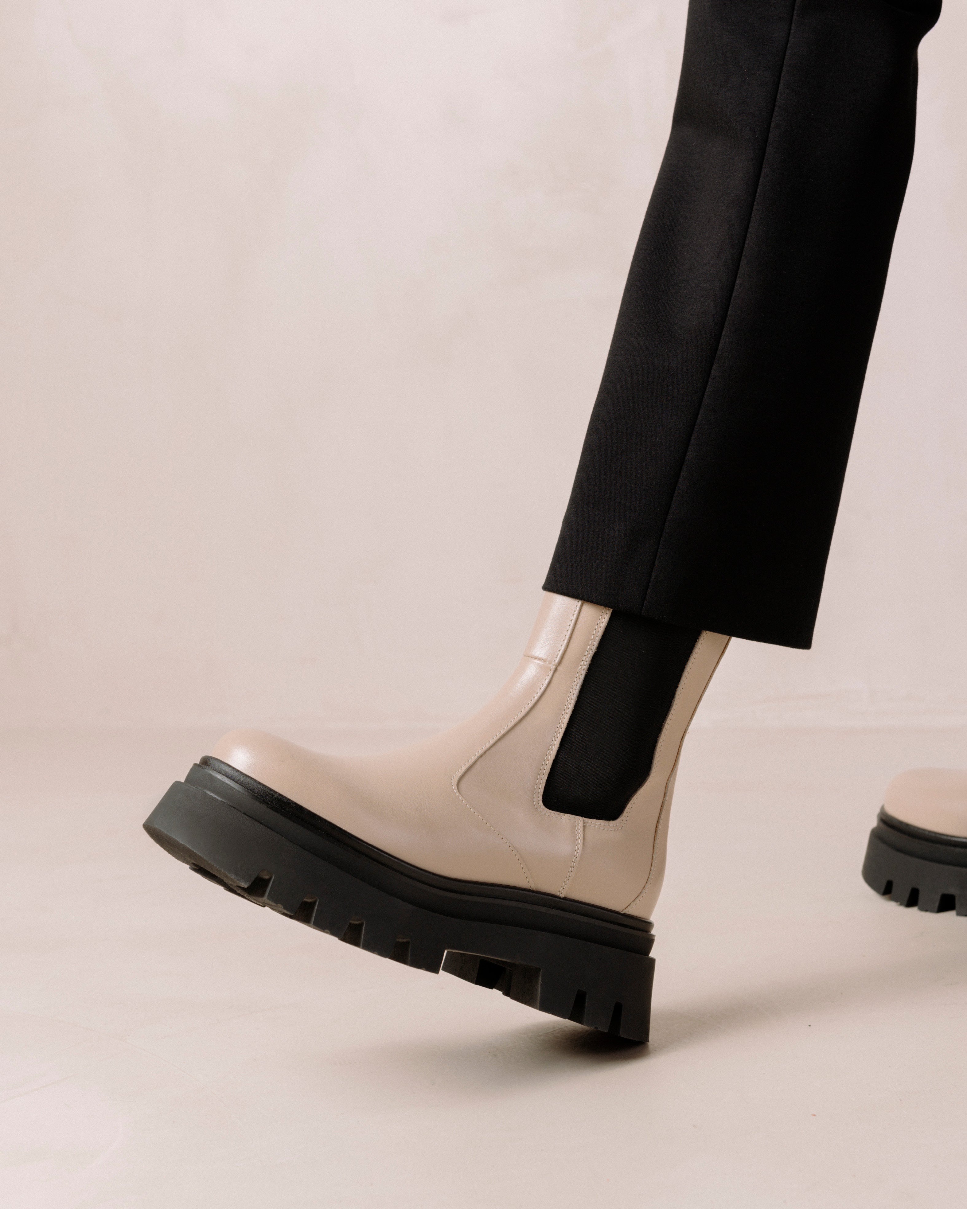 Rive Boots
