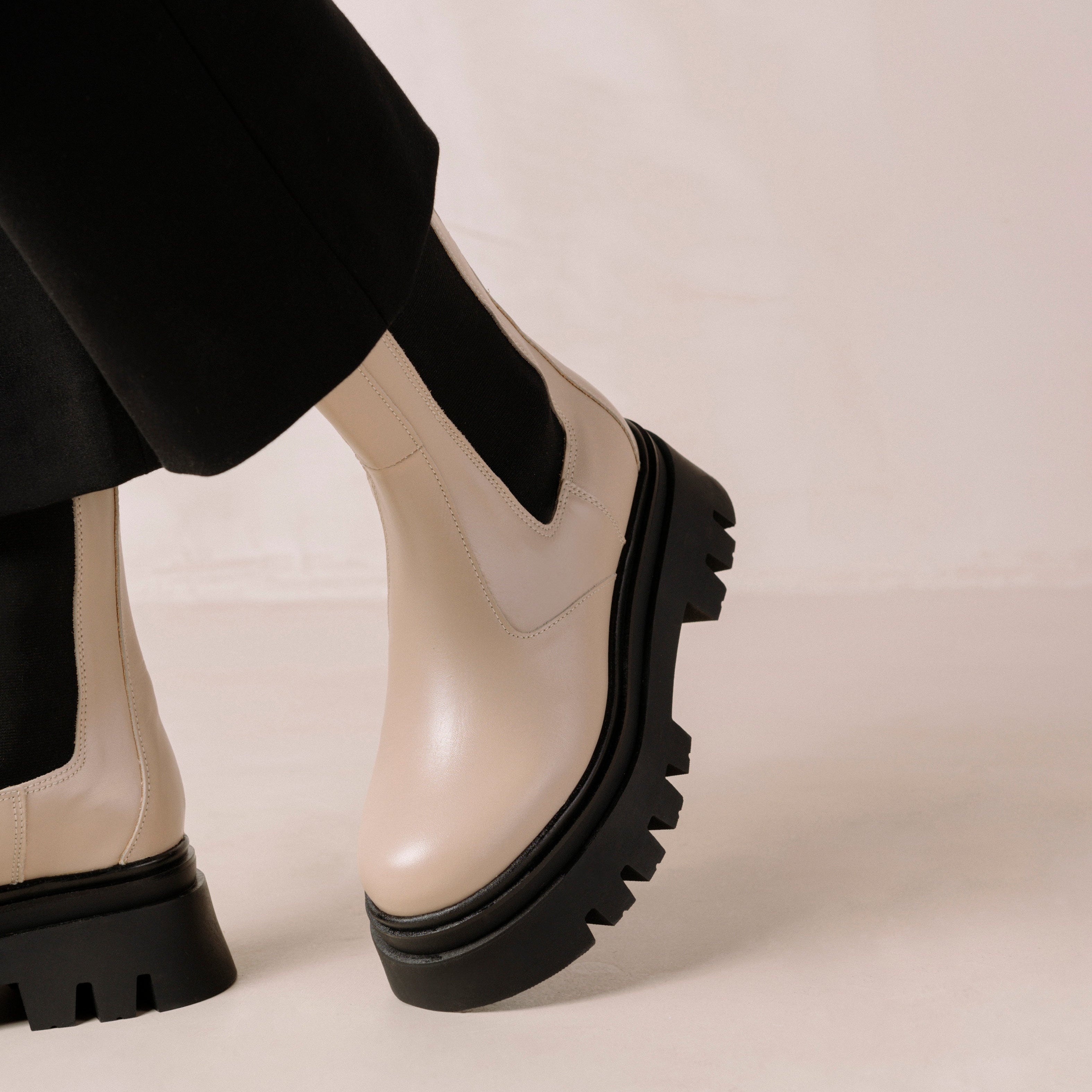 all-rounder-stone-beige-ankle-boots-alohas-436500.jpg