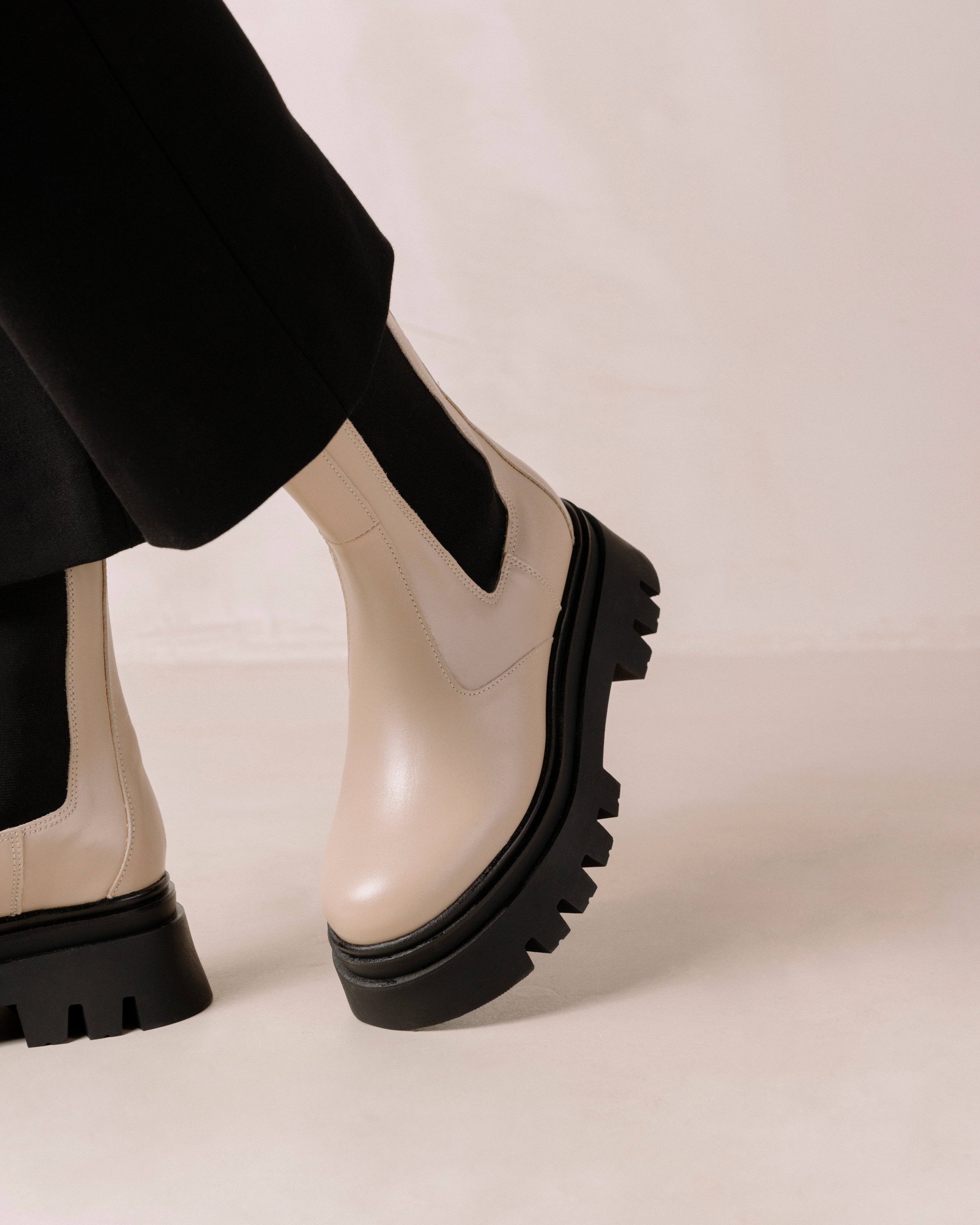 all-rounder-stone-beige-ankle-boots-alohas-436500.jpg