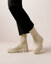 Arya Boots