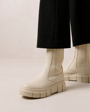 Arya Boots
