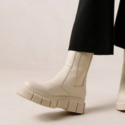 Arya Boots