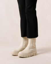Arya Boots