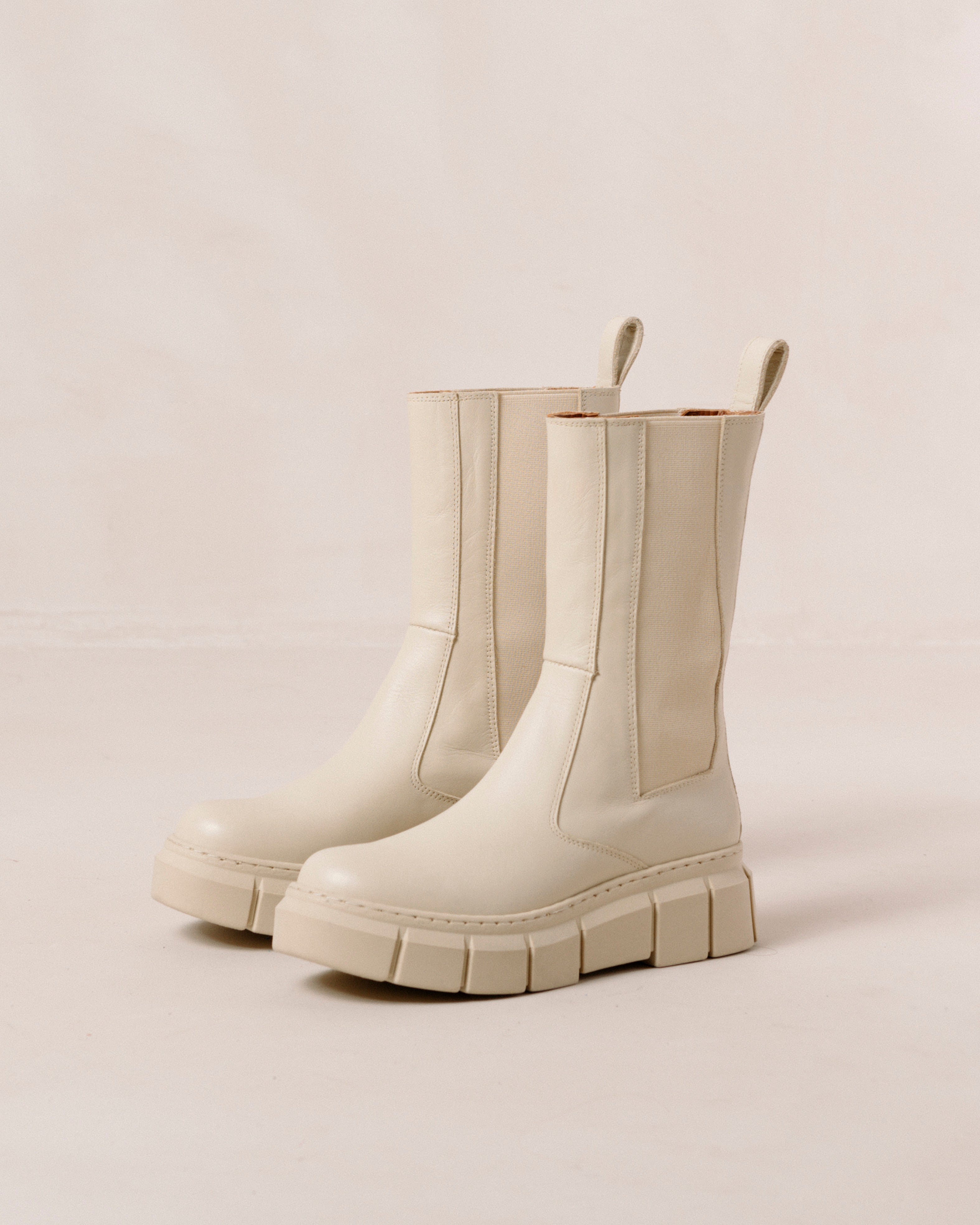 Arya Boots
