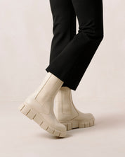 Arya Boots