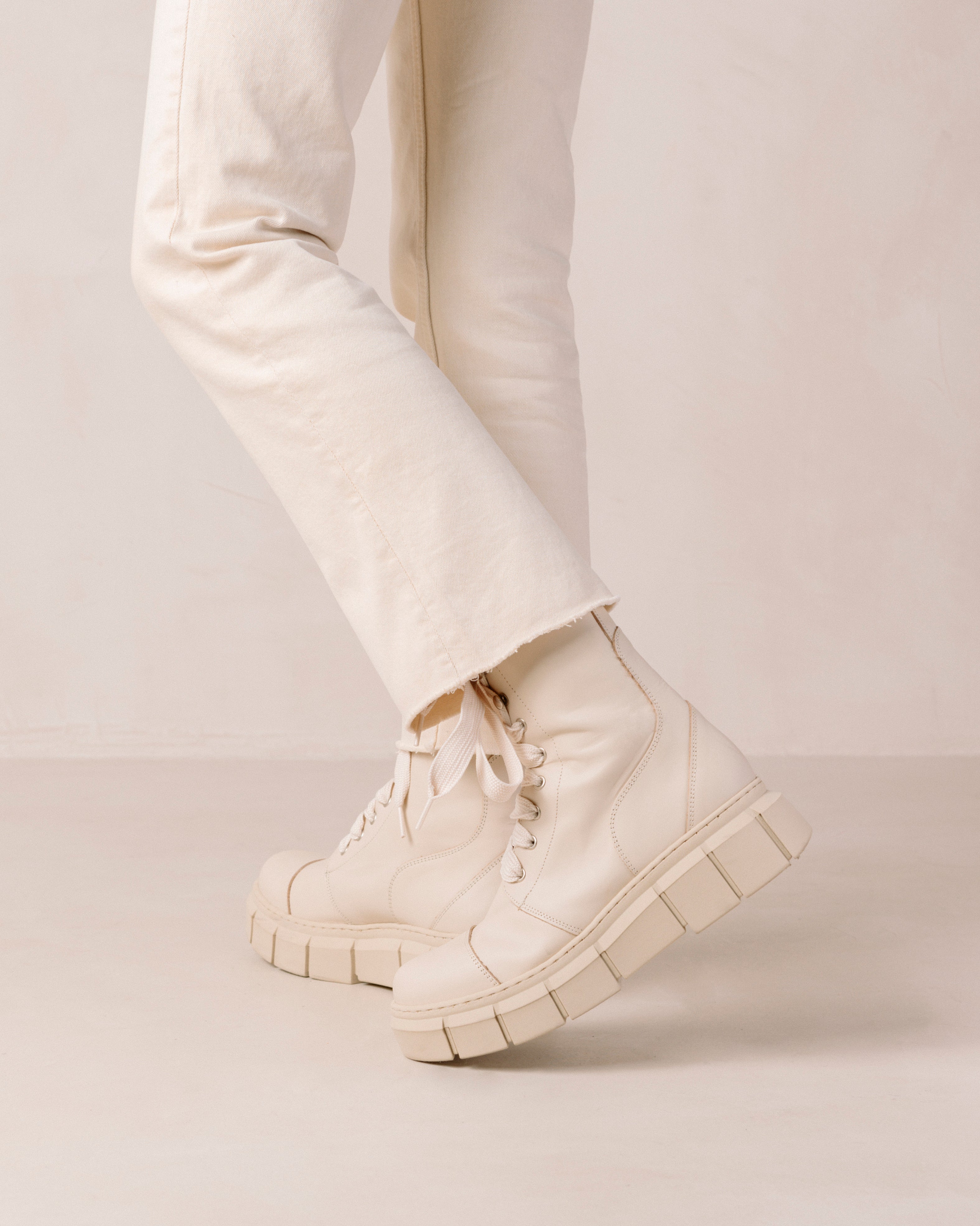 Carla Boots