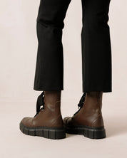 Carla Boots