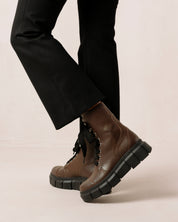 Carla Boots