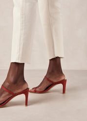 Carrie Heel