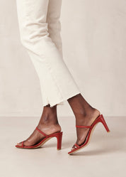 Carrie Heel