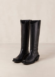 Chaz Boots