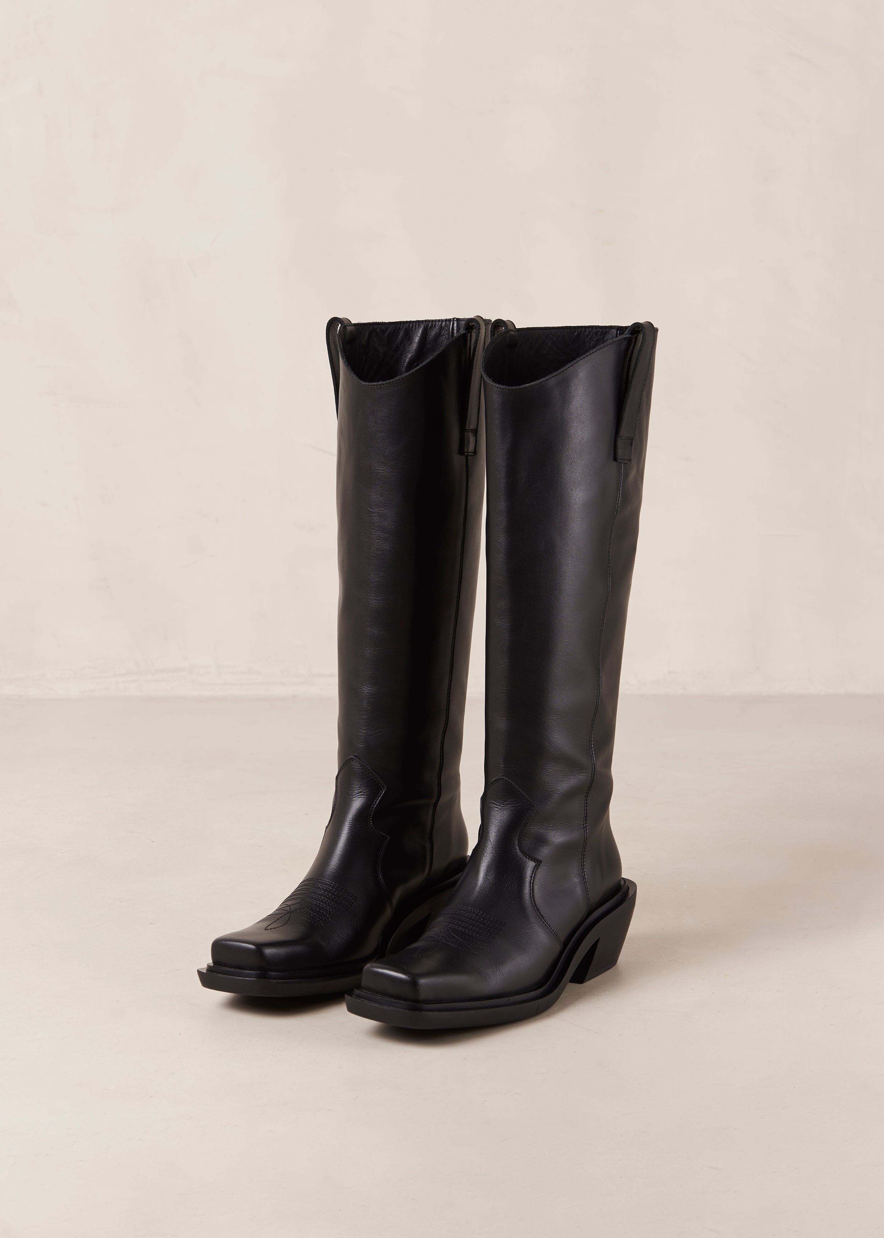 Chaz Boots