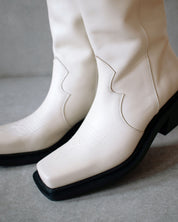 Chaz Boots