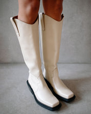 Chaz Boots