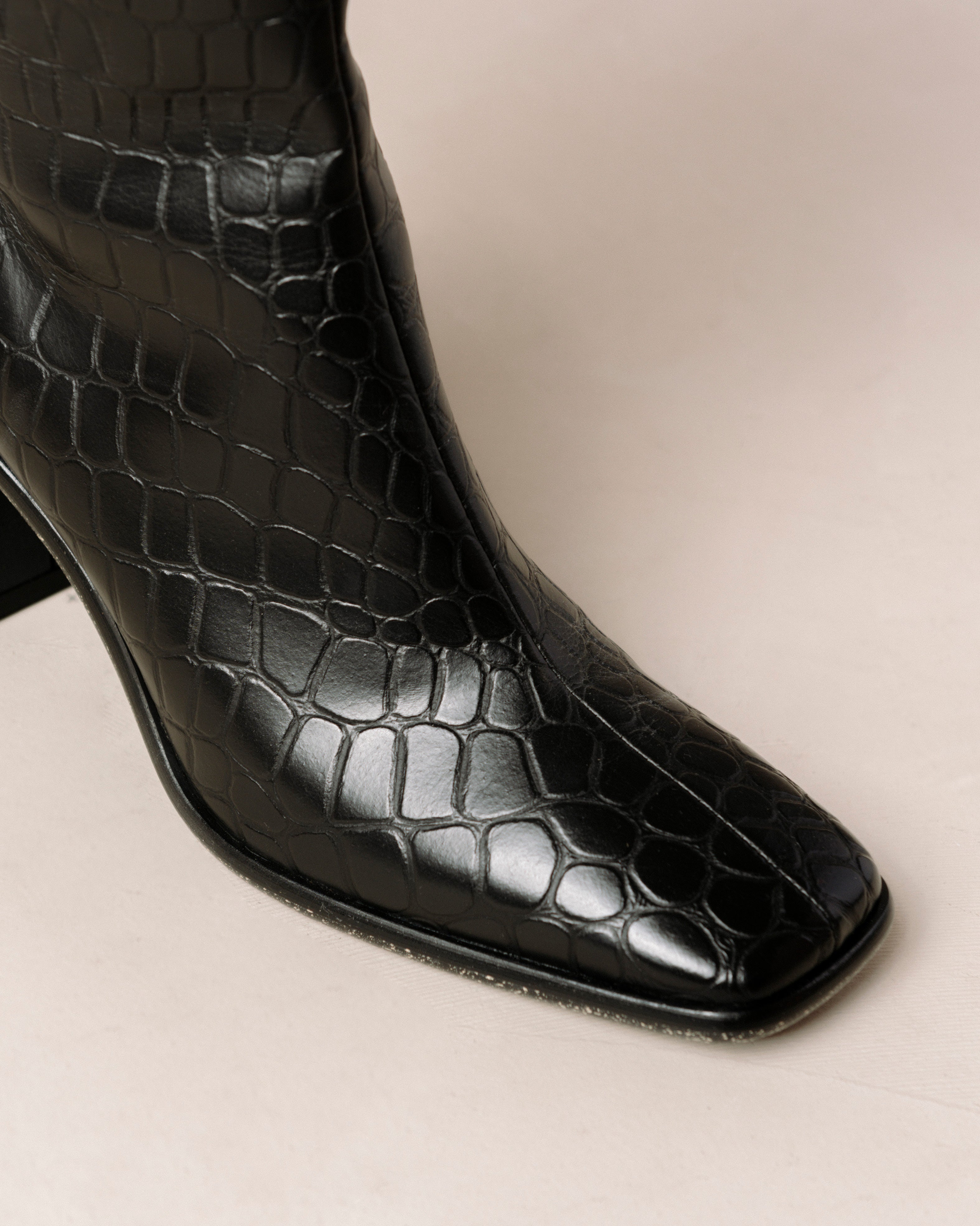 Mona Boots