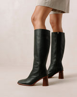 Mona Boots