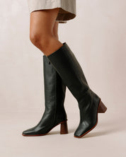 Mona Boots