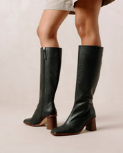 Mona Boots