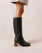 Mona Boots