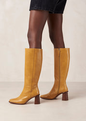 Eartha Boots