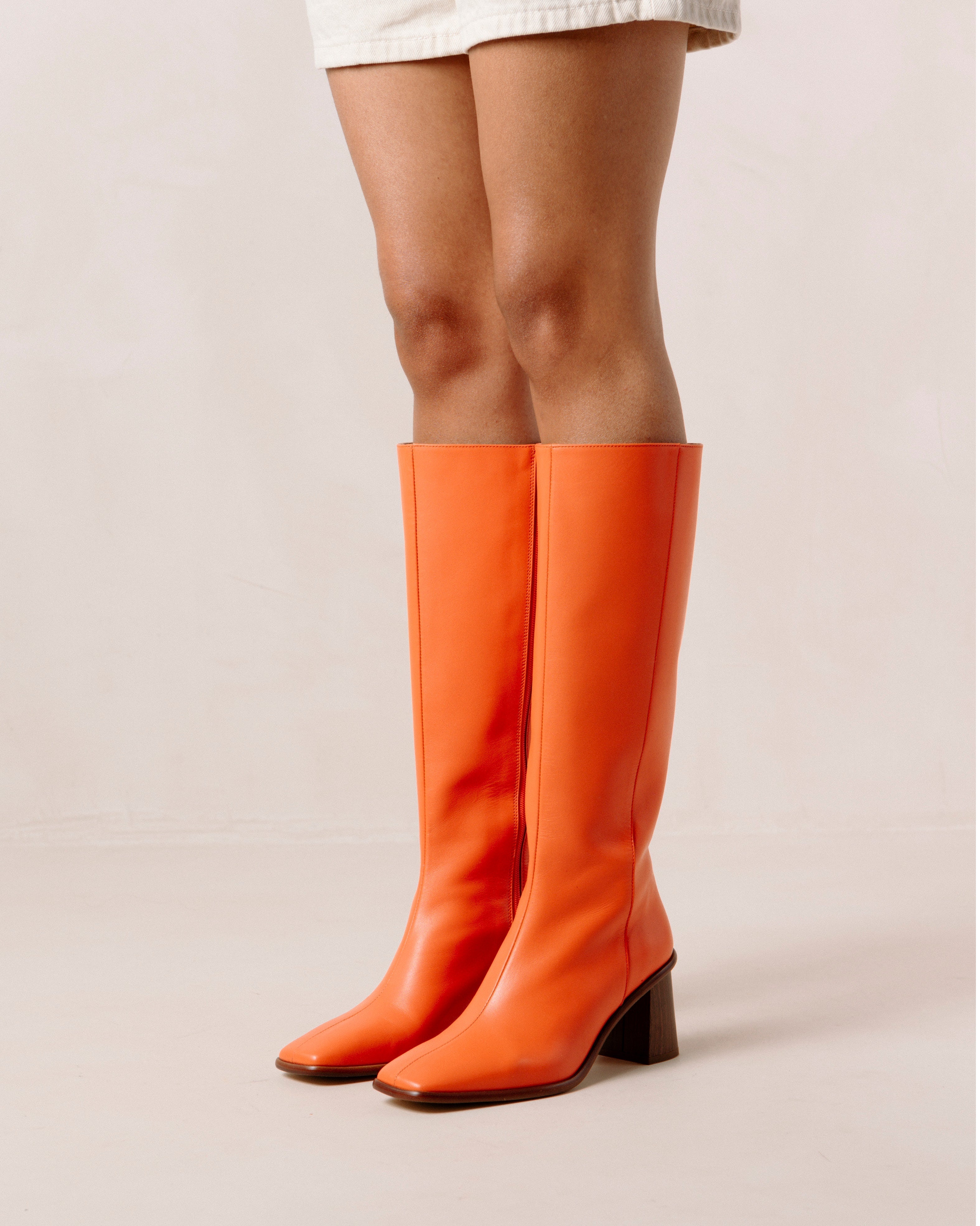 Mona Boots