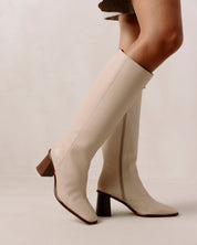 Mona Boots