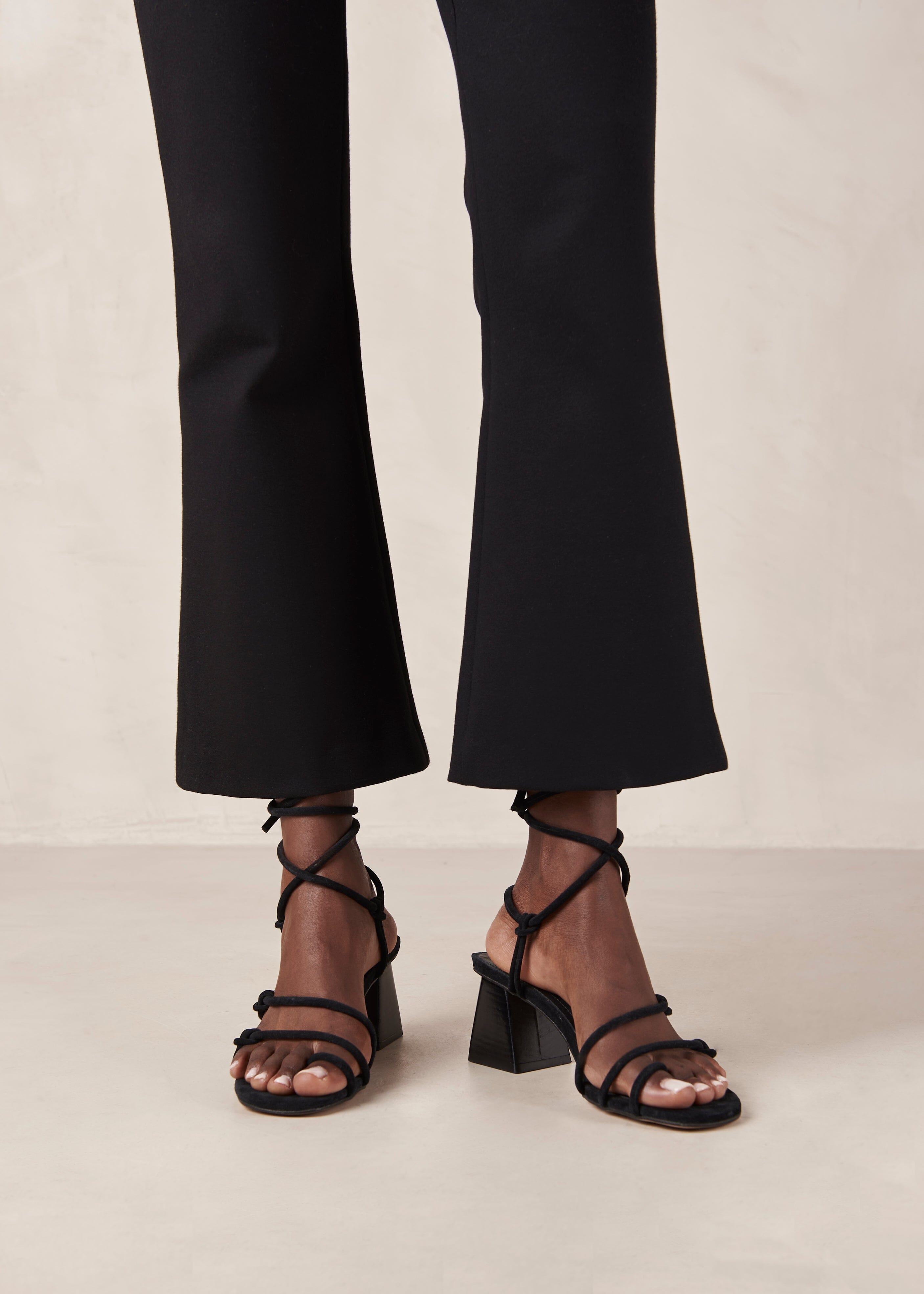 Annie Heel