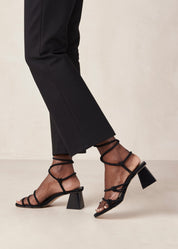 Annie Heel