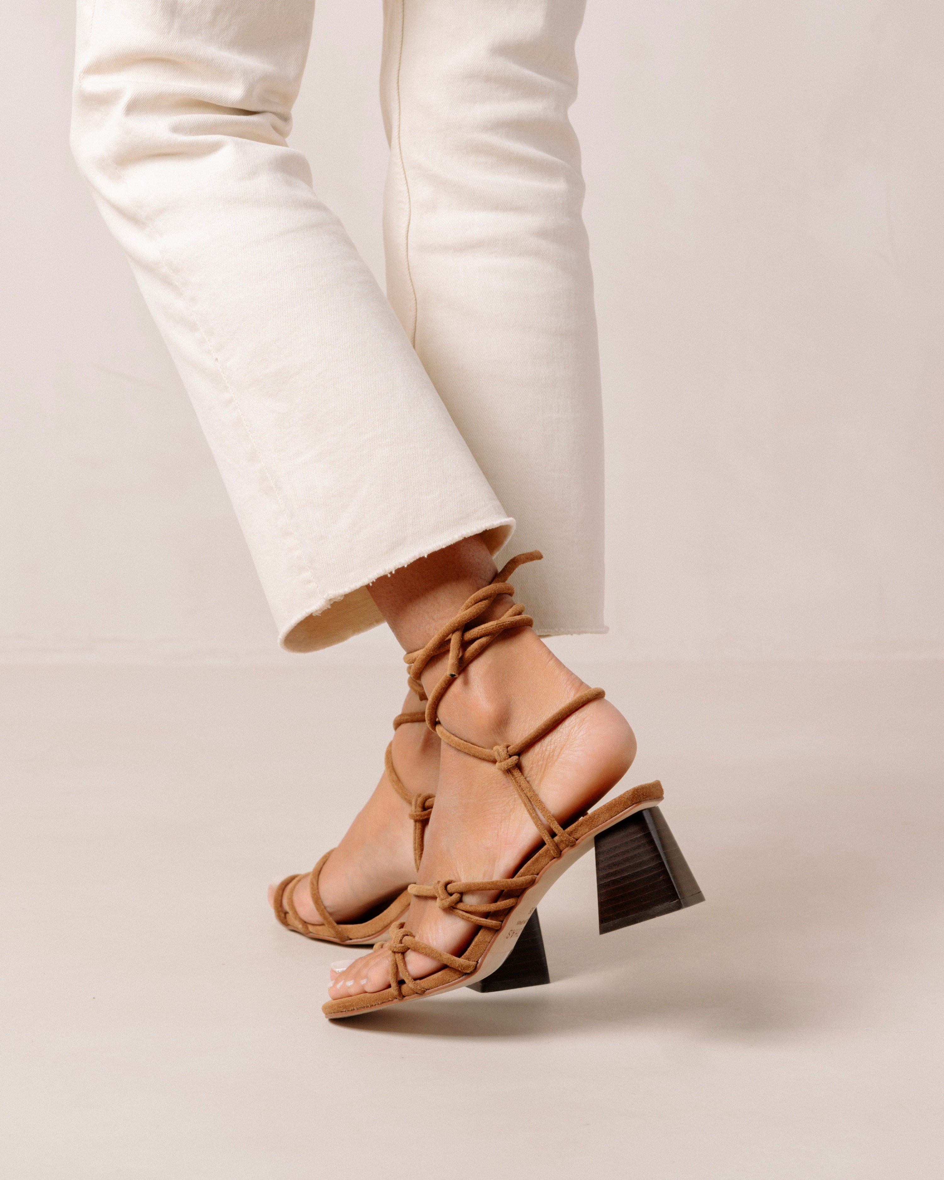 Annie Heel