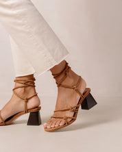 Annie Heel