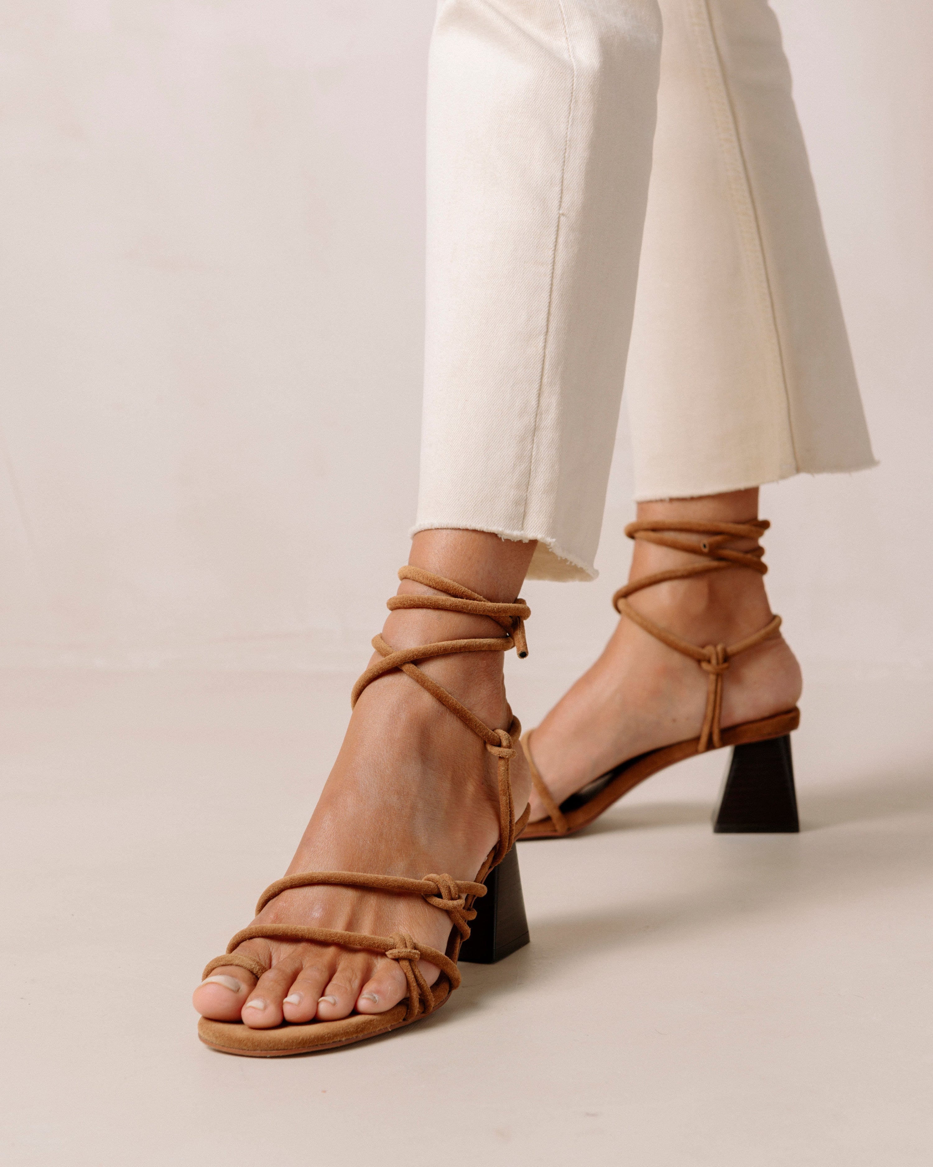 Annie Heel