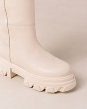 Kati Boots