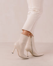 Leo Boots