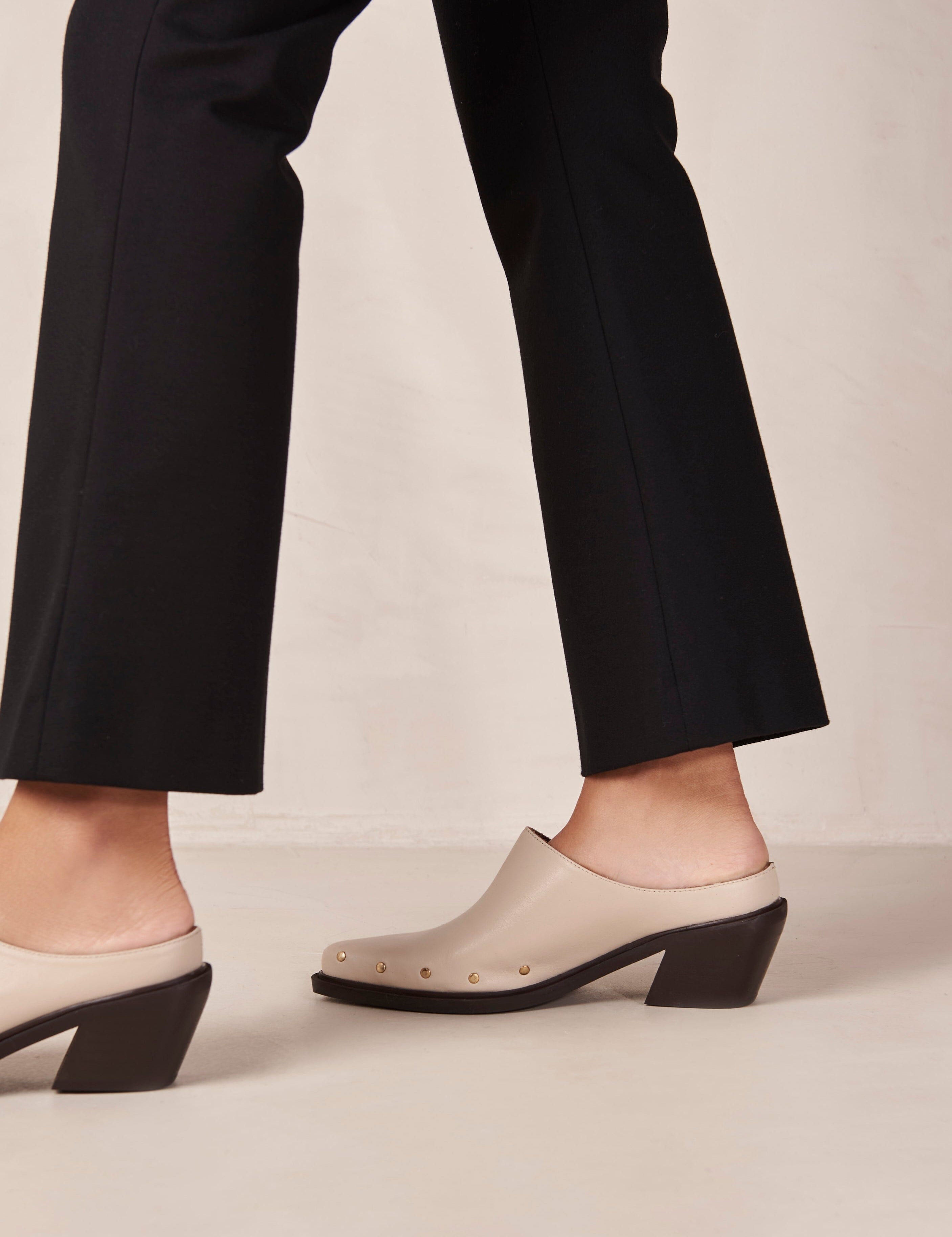Lora Mules