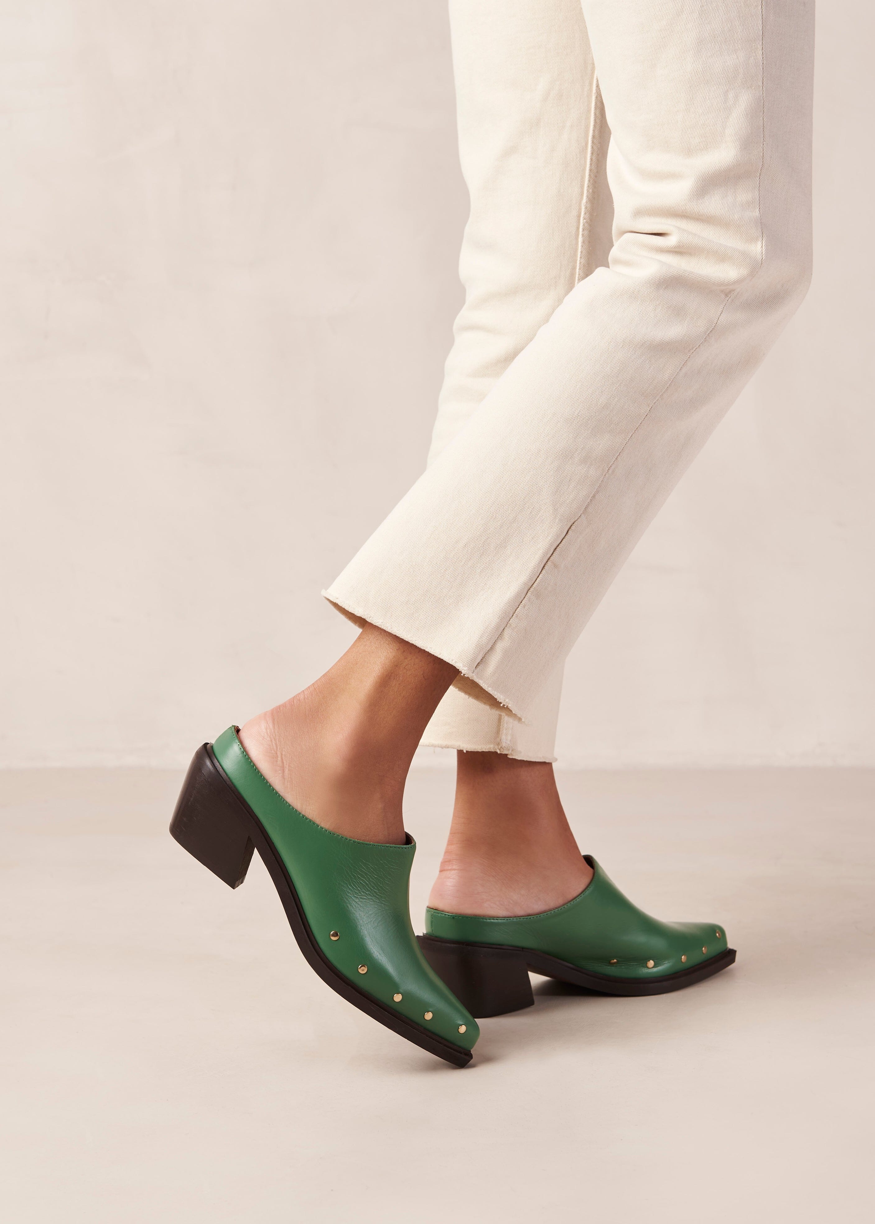 Lora Mules