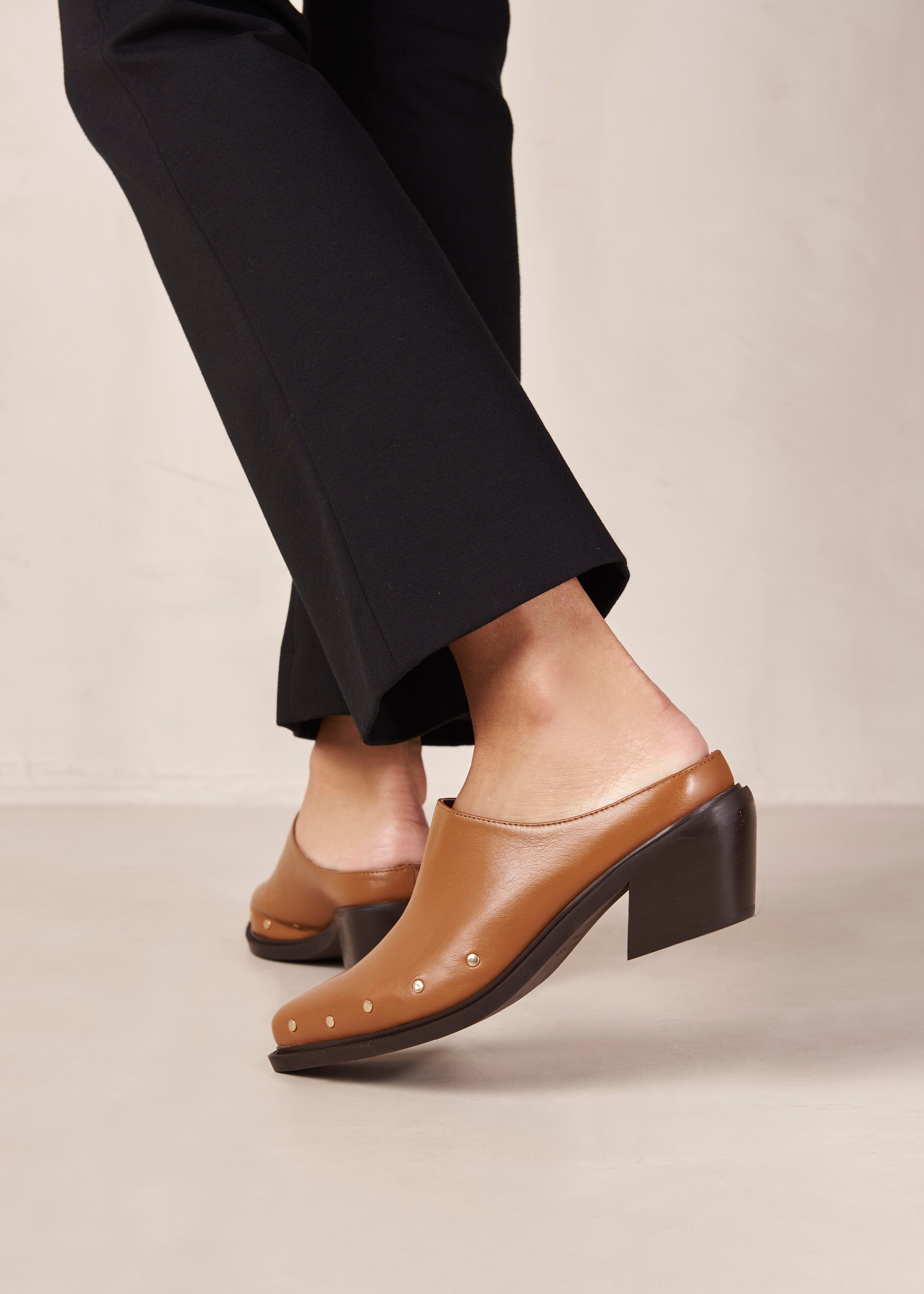 Lora Mules
